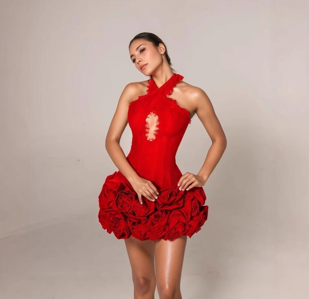 Elegant Red Halter Neck Lace Flower Bandage Dress