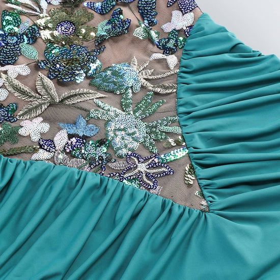 Elegant Halter Neck Sequin Embroidered Pleated Dress
