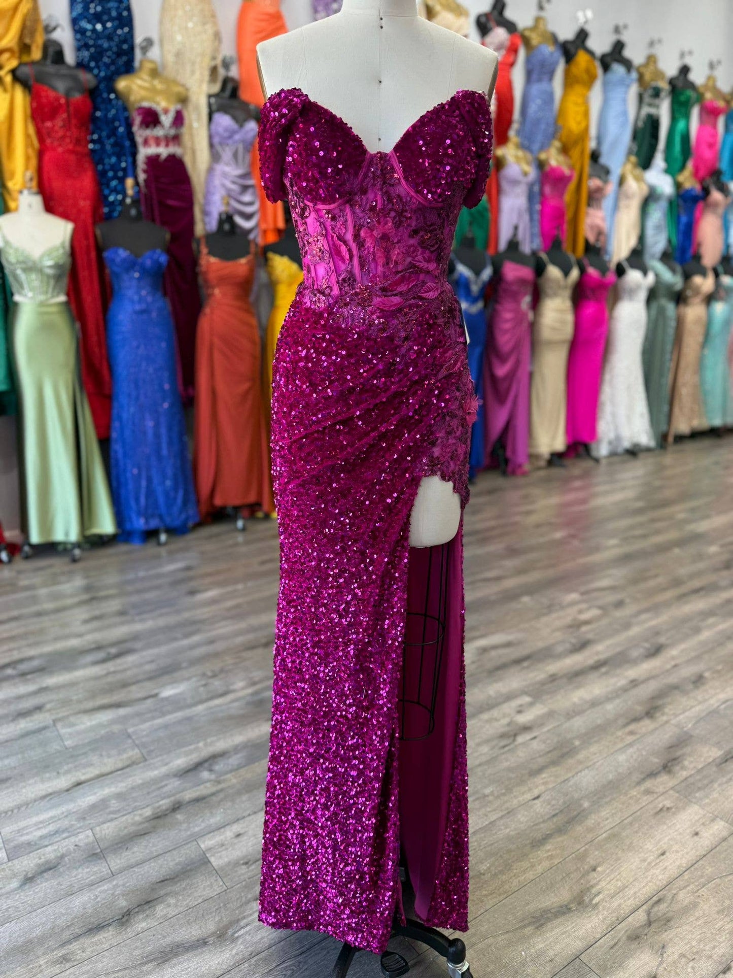 Off Shoulder sweetheart neckline, rhinestone embellished bus