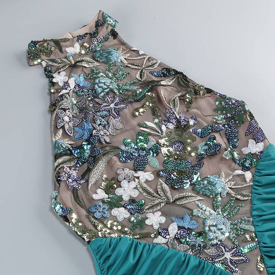 Elegant Halter Neck Sequin Embroidered Pleated Dress